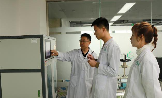 注册地张江萧县高科技园,并设有博士流动工作站,成立安徽鎏彩生物科技